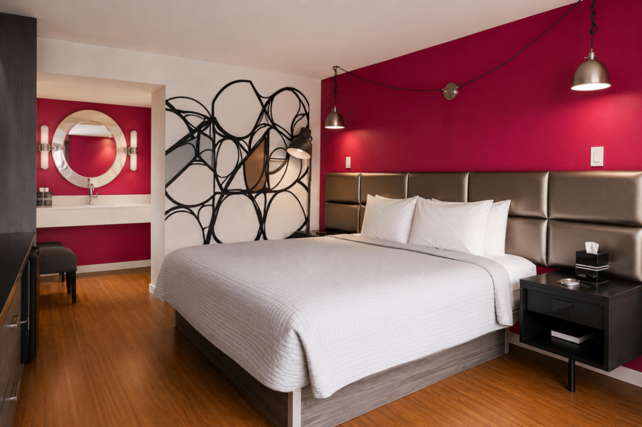 1 King Bed